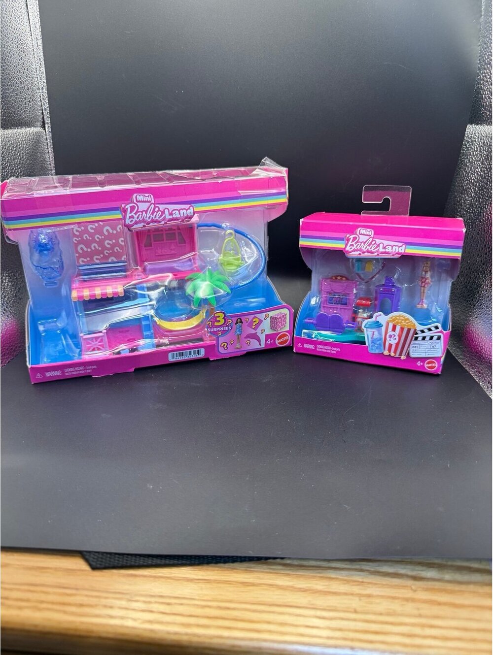 Mini BarbieLand Lot of 2 Sets DreamHouse Playset & Movie Theater Mattel New